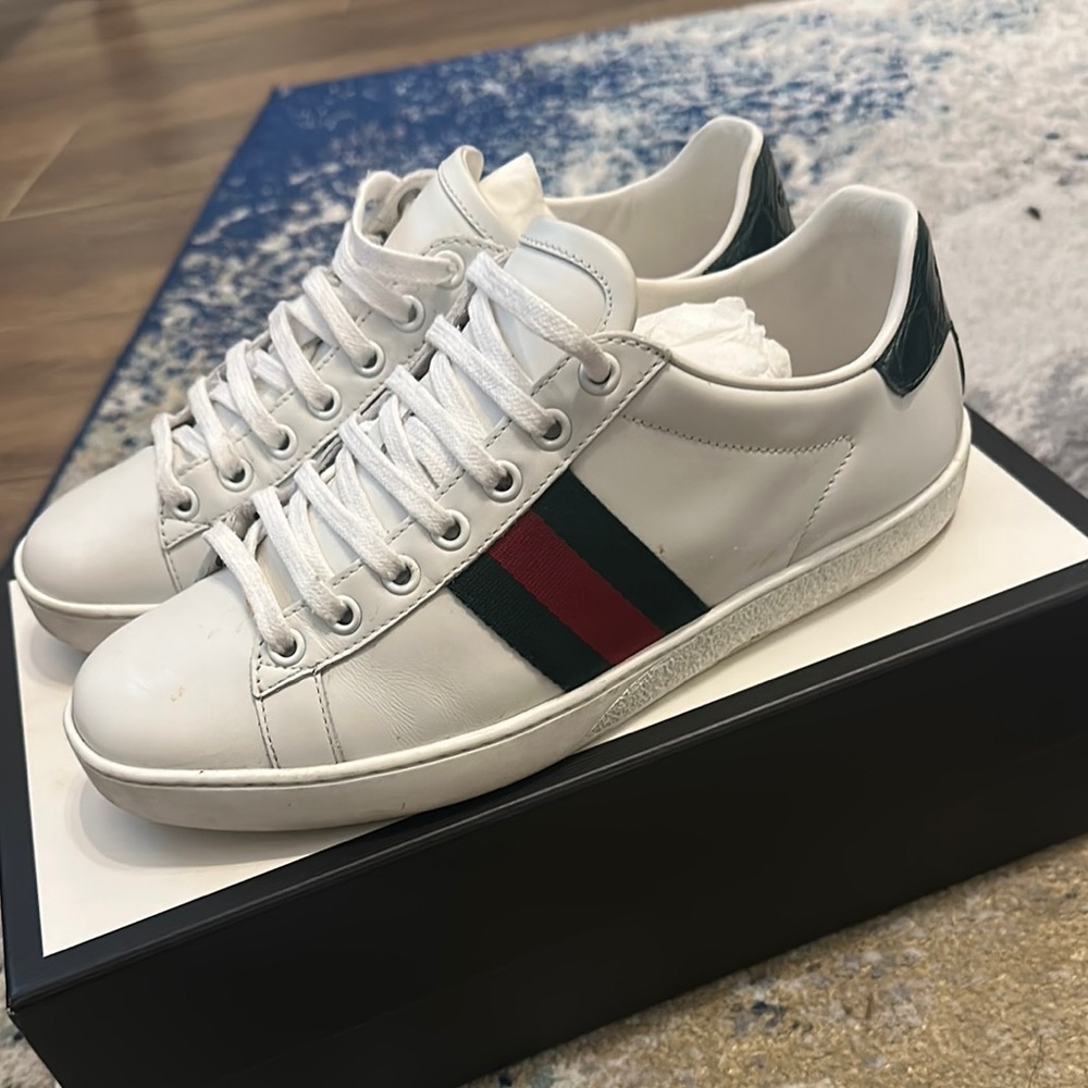 Gucci White and Green Luxury Sneakers